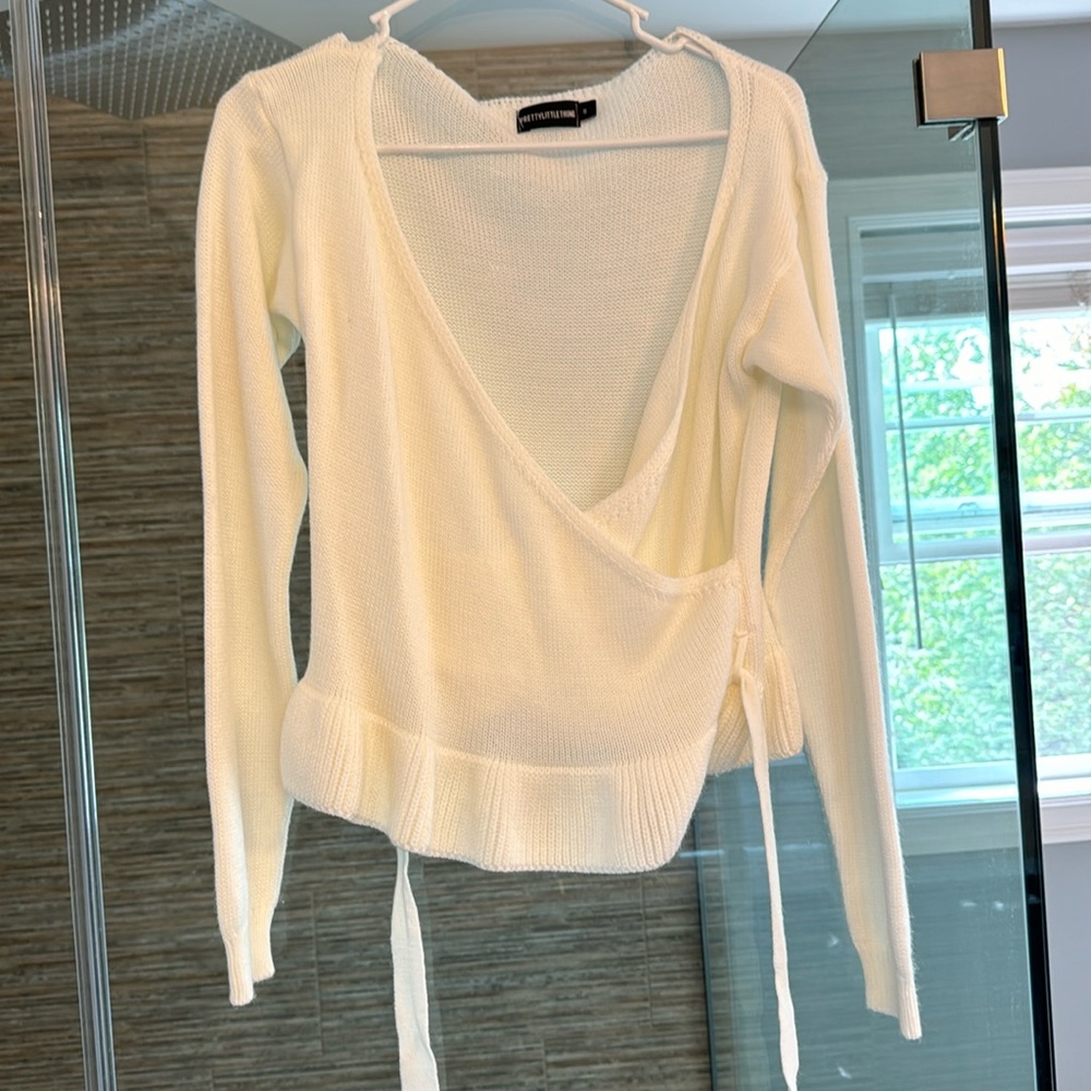 Pretty little thing sweater
